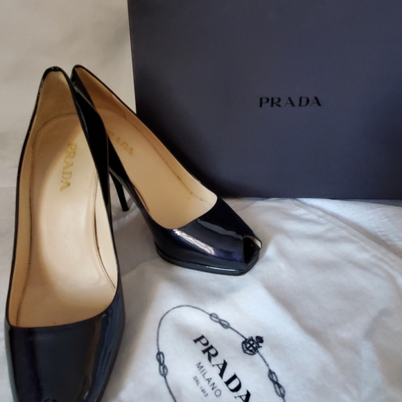 Prada Black/ Dark Purple Metallic SZ 38 - Picture 3 of 10